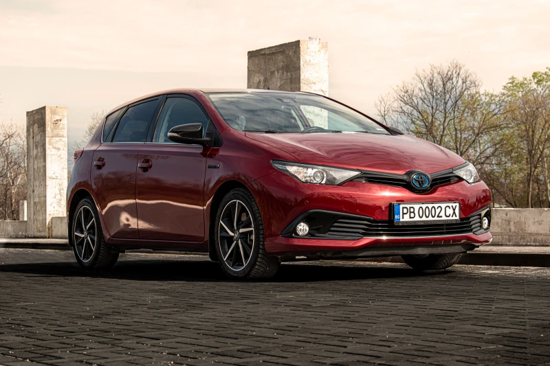 Toyota Auris Hybrid в Автомобили и джипове в гр. Пловдив