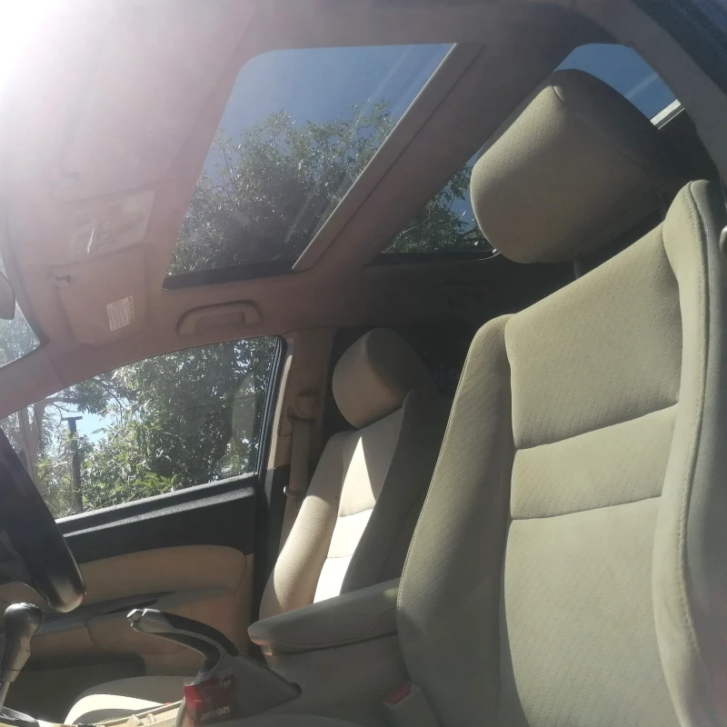 Honda Civic 1.8 i-vtec PANORAMA!!! , снимка 14 - Автомобили и джипове - 51533454