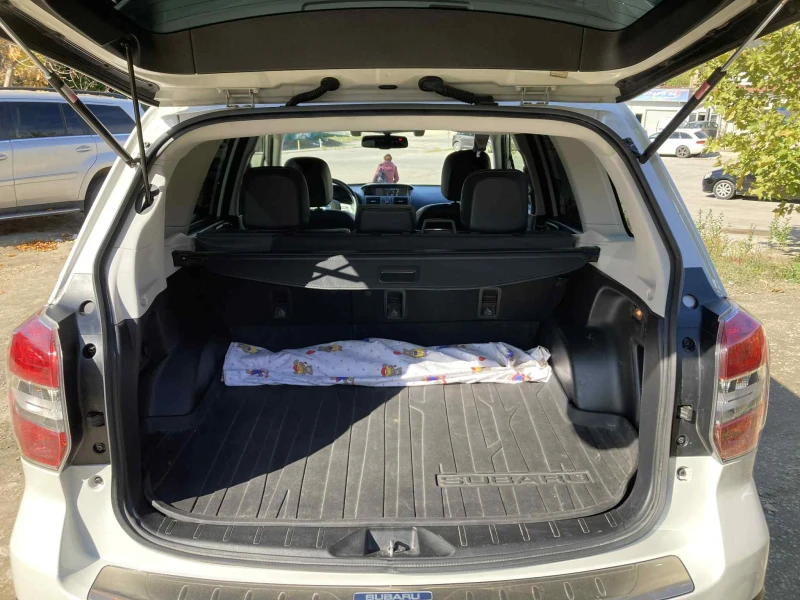 Subaru Forester, снимка 17 - Автомобили и джипове - 52133287