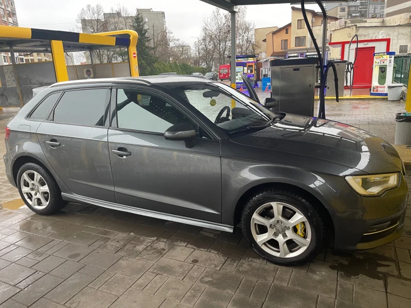 Audi A3 Sportback G Tron  S line Заводски Метан , снимка 4 - Автомобили и джипове - 52791858