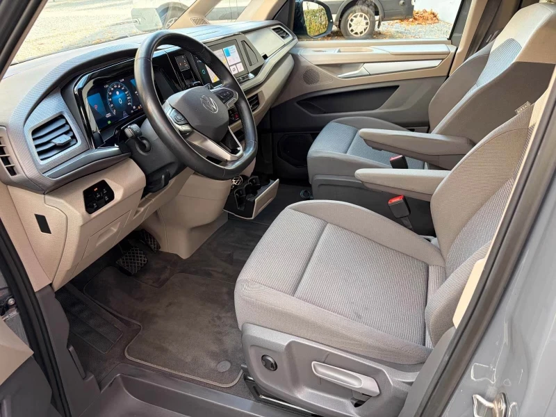 VW Multivan Т7/2.0TDI/DSG/Камера/Дистроник/, снимка 5 - Автомобили и джипове - 53491946
