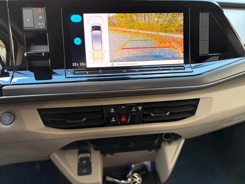 VW Multivan Т7/2.0TDI/DSG/Камера/Дистроник/, снимка 10 - Автомобили и джипове - 53491946