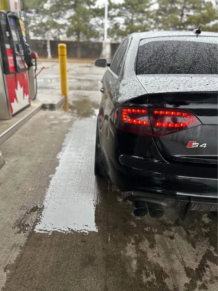 Audi S4 * CARFAX * БЕЗ ПЪРВОНАЧАЛНА ВНОСКА, снимка 6 - Автомобили и джипове - 52974463