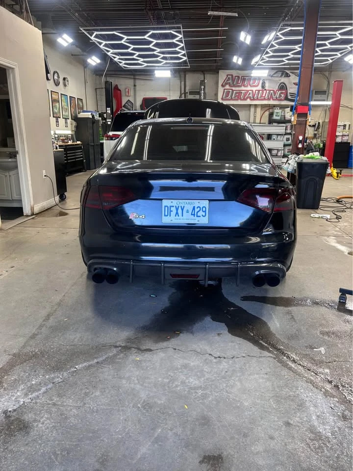 Audi S4 * CARFAX * БЕЗ ПЪРВОНАЧАЛНА ВНОСКА, снимка 4 - Автомобили и джипове - 52974463