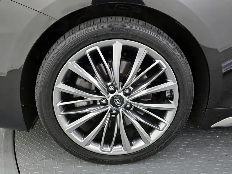Hyundai Grandeur 3.3 Celebrity, снимка 5 - Автомобили и джипове - 55689844