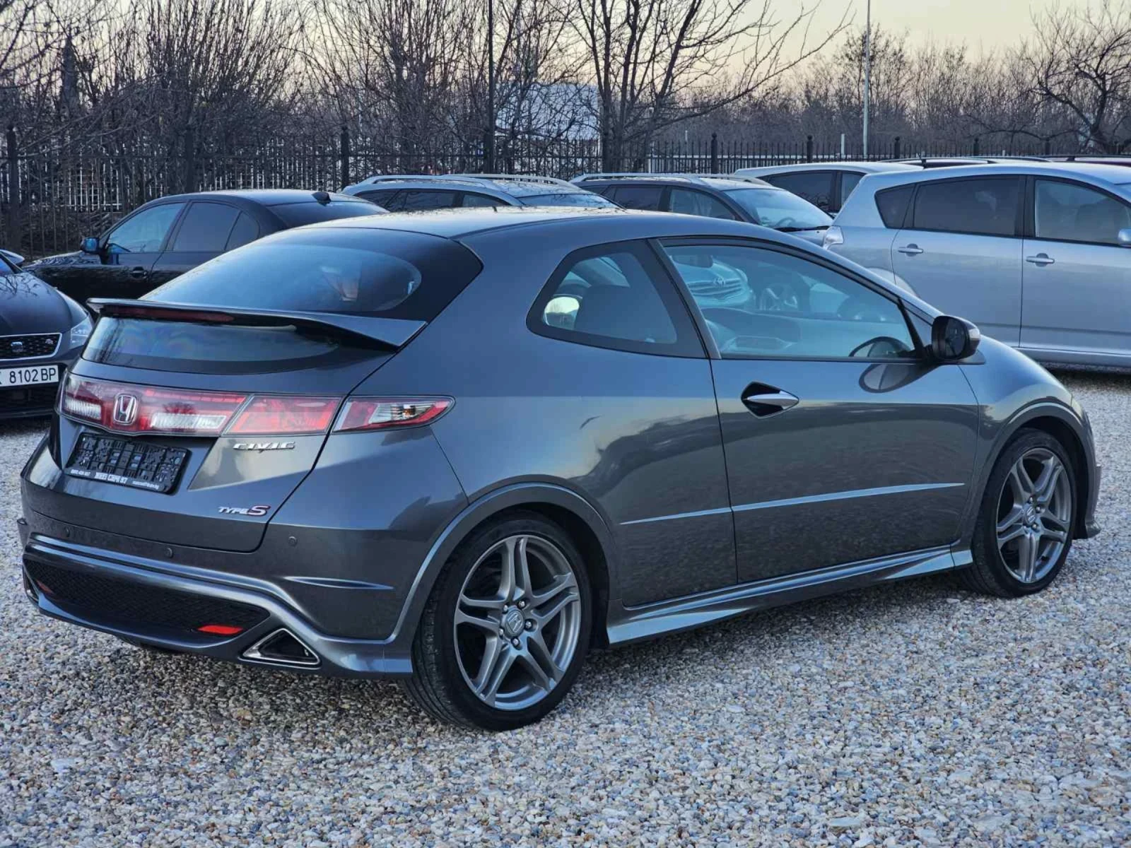 Honda Civic ПРОДАДЕНА!/1.8 i-vtec + ГАЗ/TYPE S - изображение 6