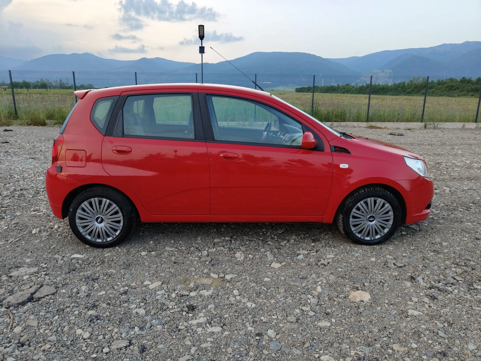 Chevrolet Aveo 1.4i газ бензин  - изображение 7