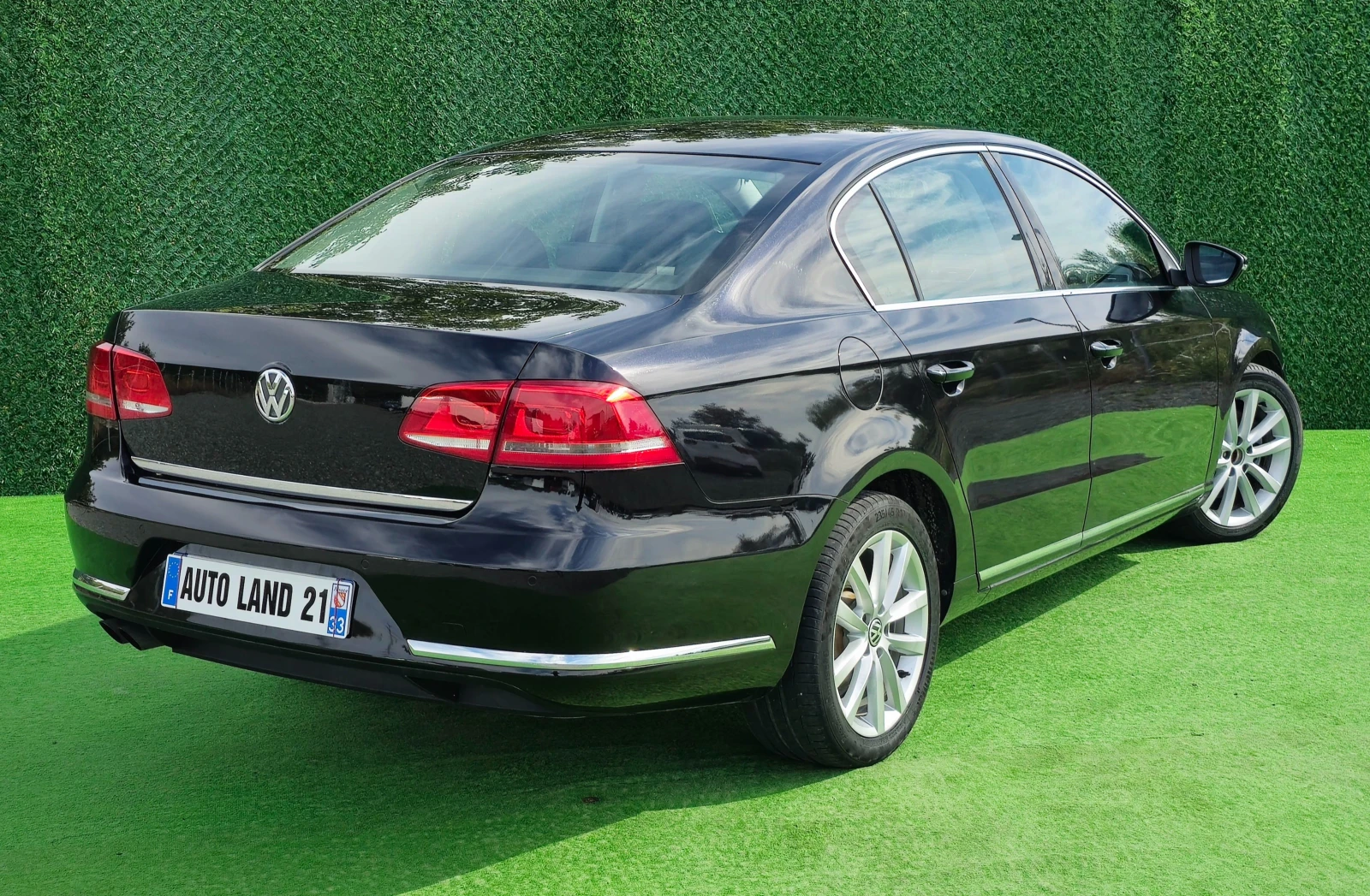 VW Passat 2.0TFSI* 211кс* КОЖА* НАВИ* 117000км. - изображение 5