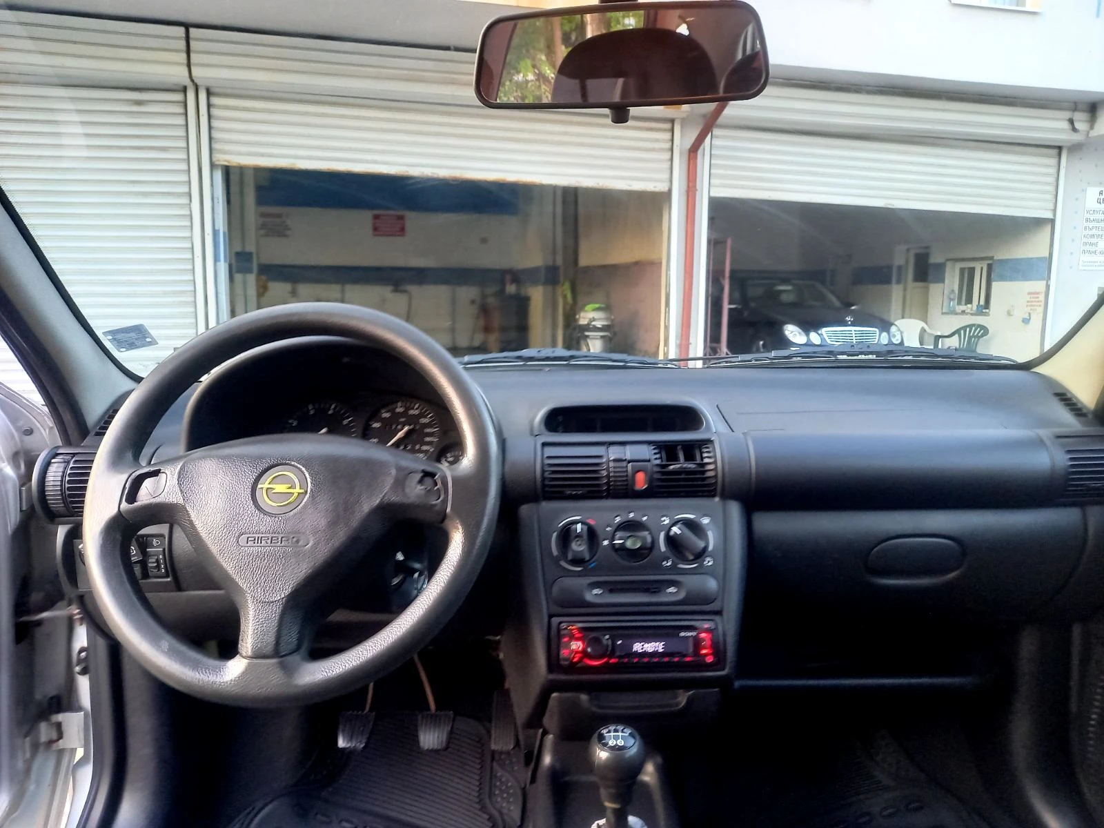 Opel Corsa  - изображение 7