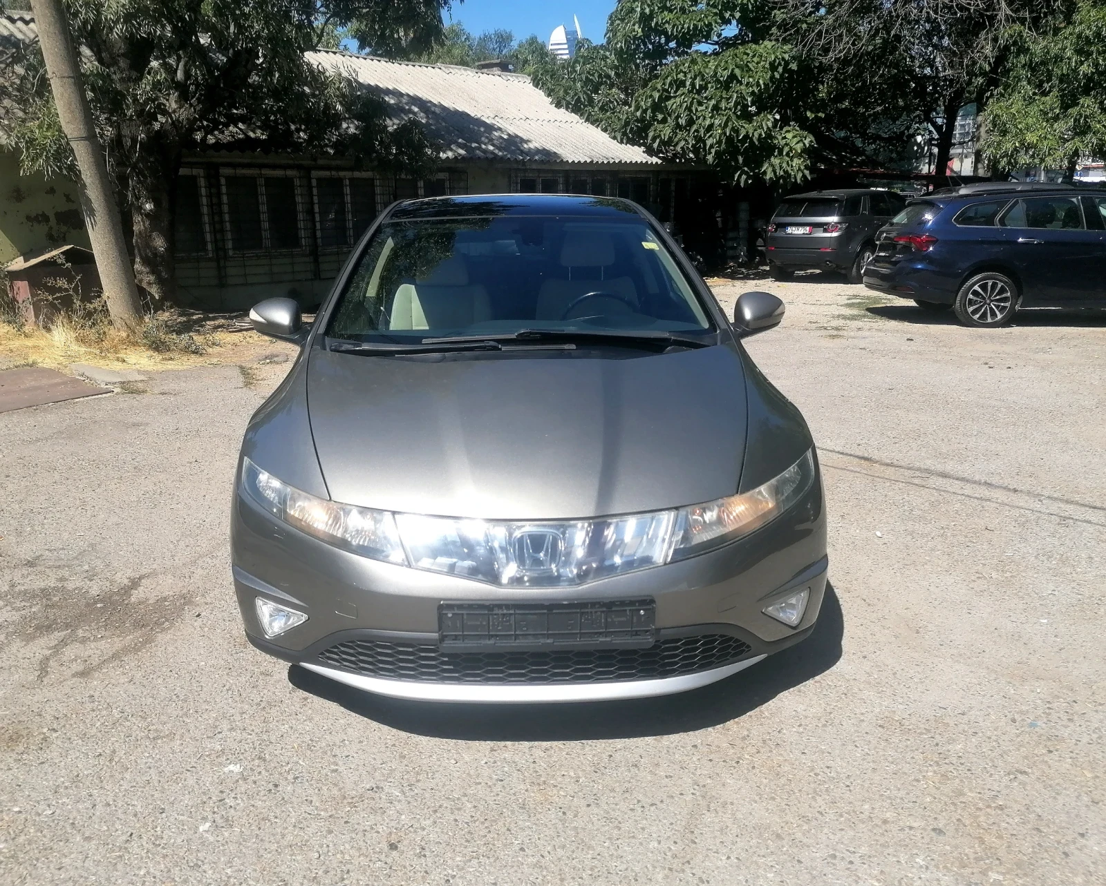 Honda Civic 1.8 i-vtec Executive!!!  - изображение 2