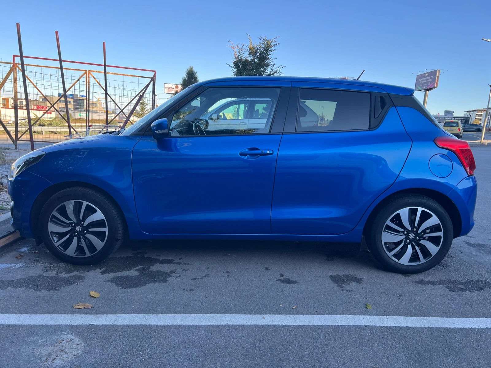 Suzuki Swift 1.2 Hybrid GLX - изображение 8