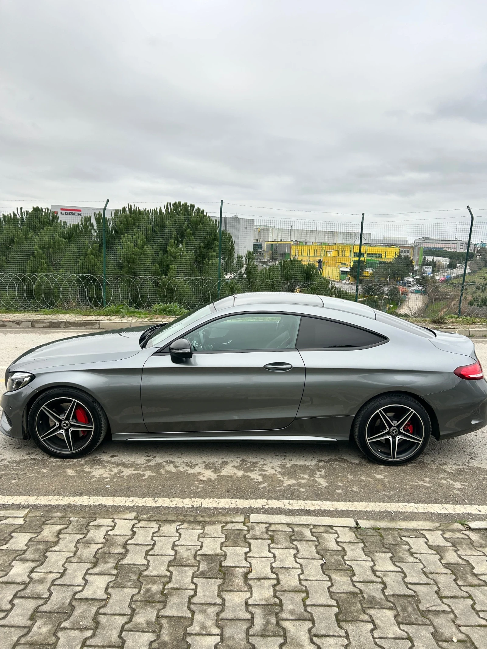 Mercedes-Benz C 250  - изображение 6