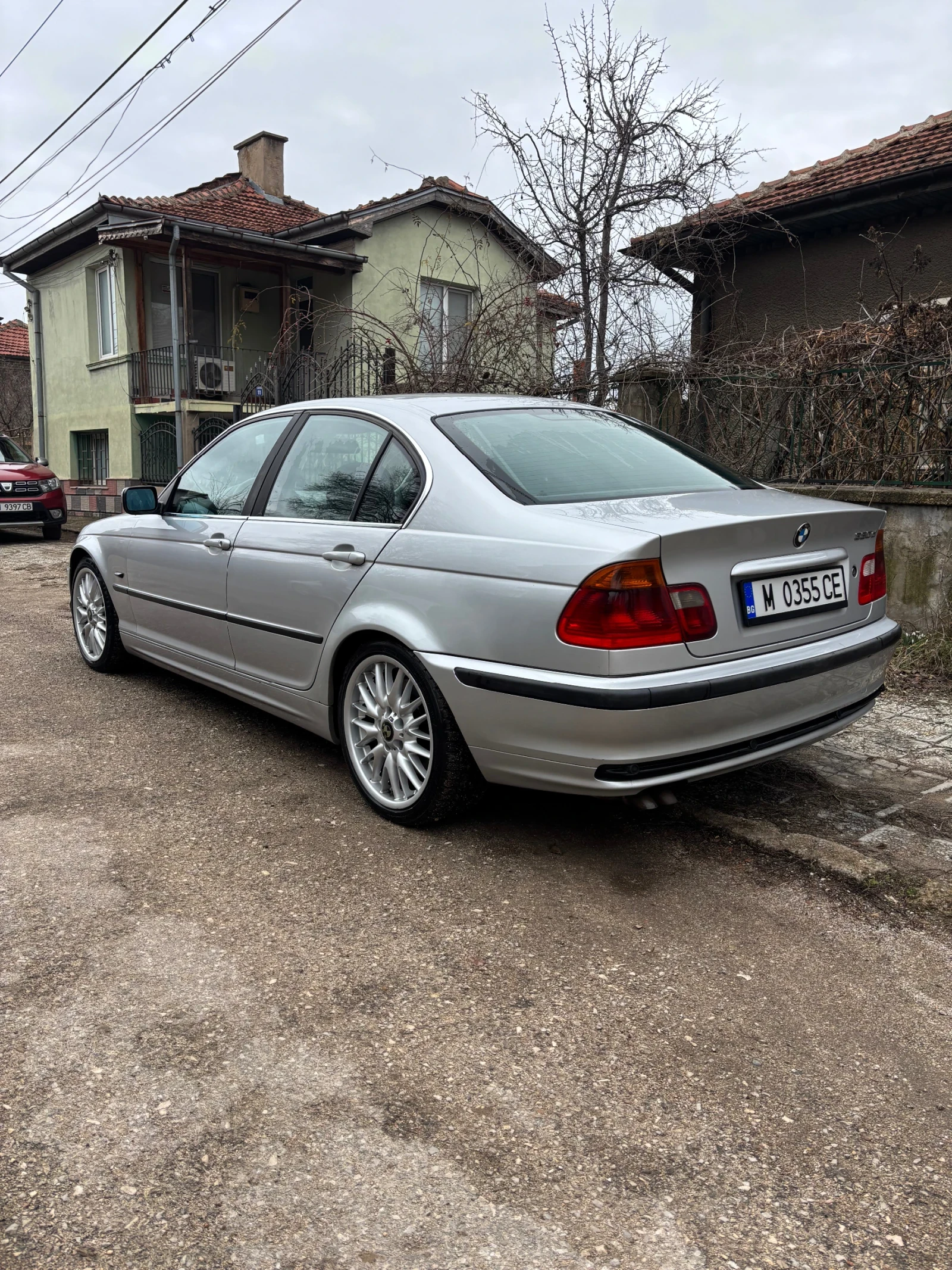 BMW 330 E46 330d - изображение 4