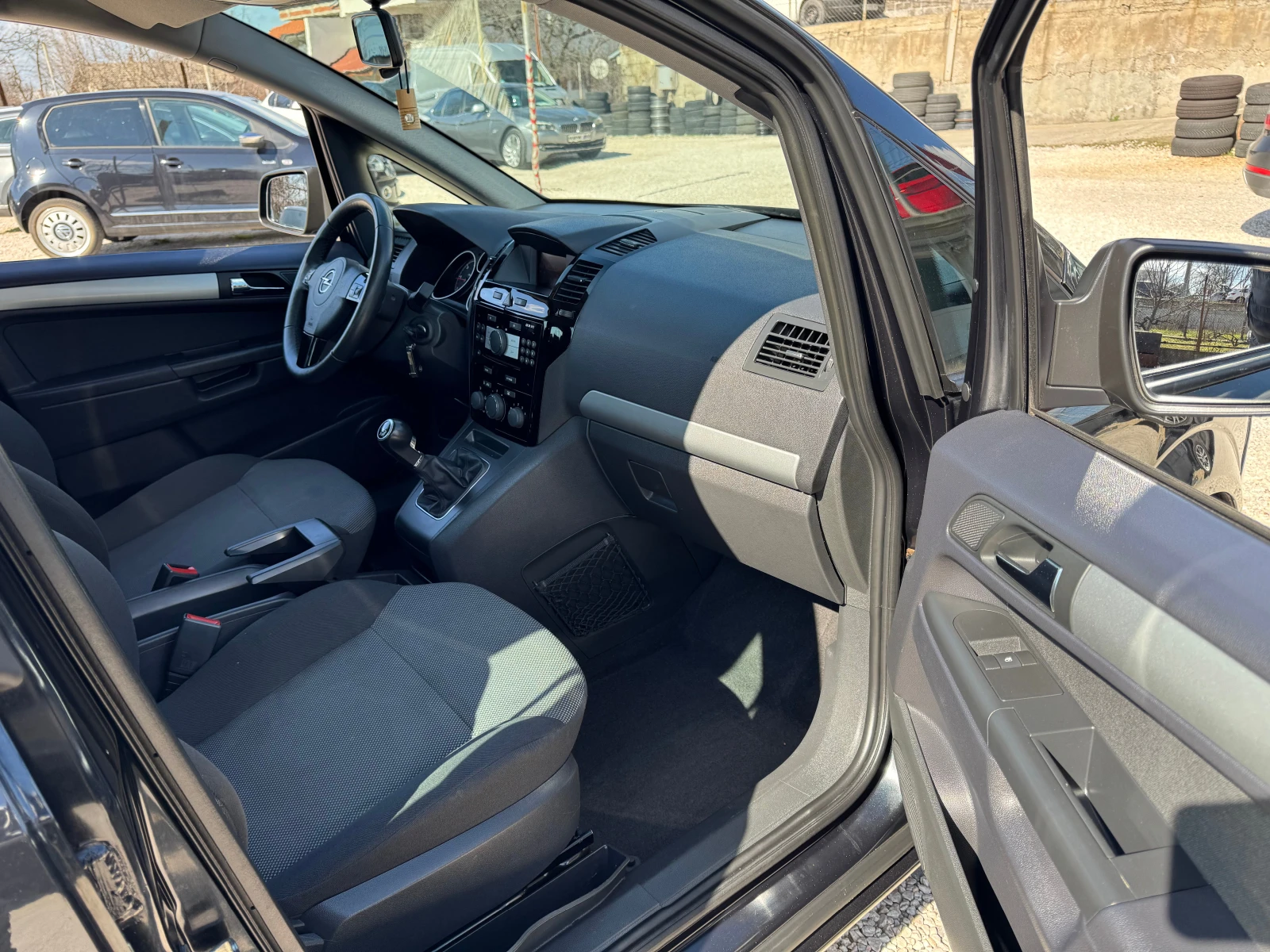 Opel Zafira 1.7TDI-125k� | Mobile.bg � ����������� 17