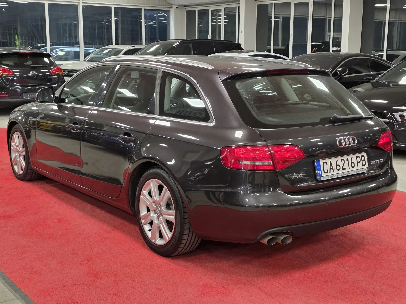 Audi A4 Avant | 2.0TDI 143кс | От Порше - изображение 4