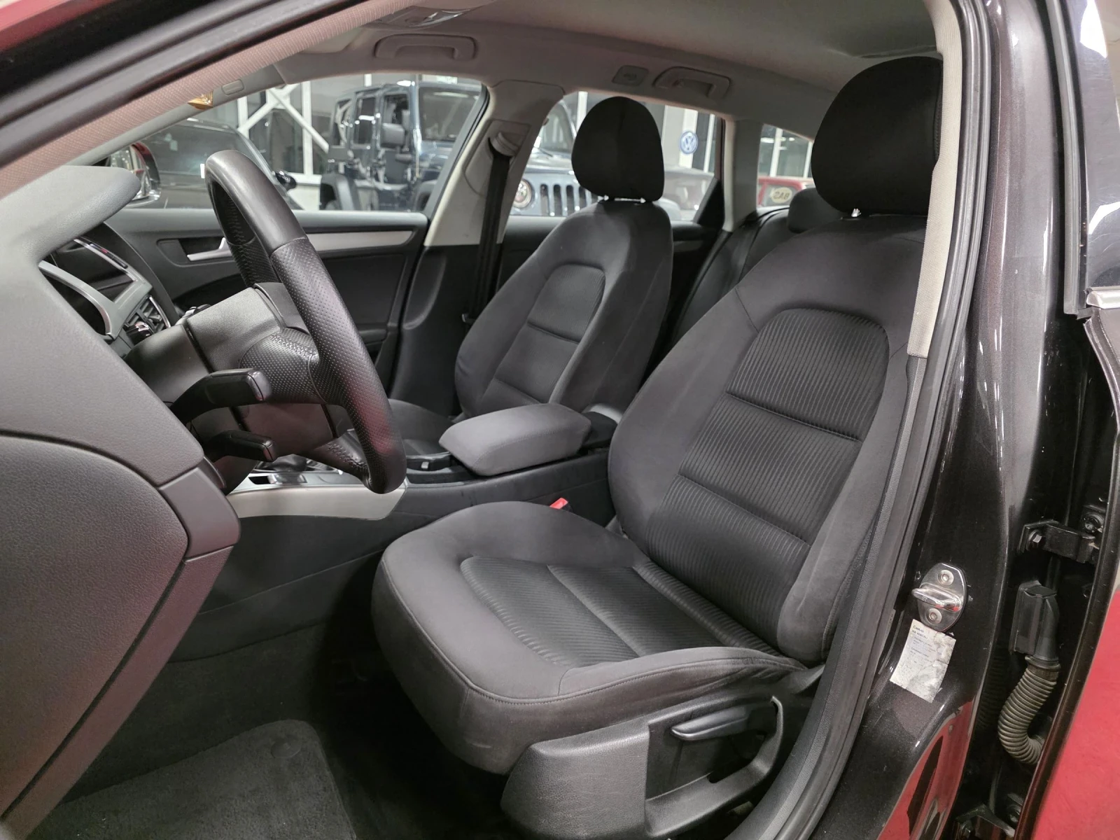 Audi A4 Avant | 2.0TDI 143кс | От Порше - изображение 10