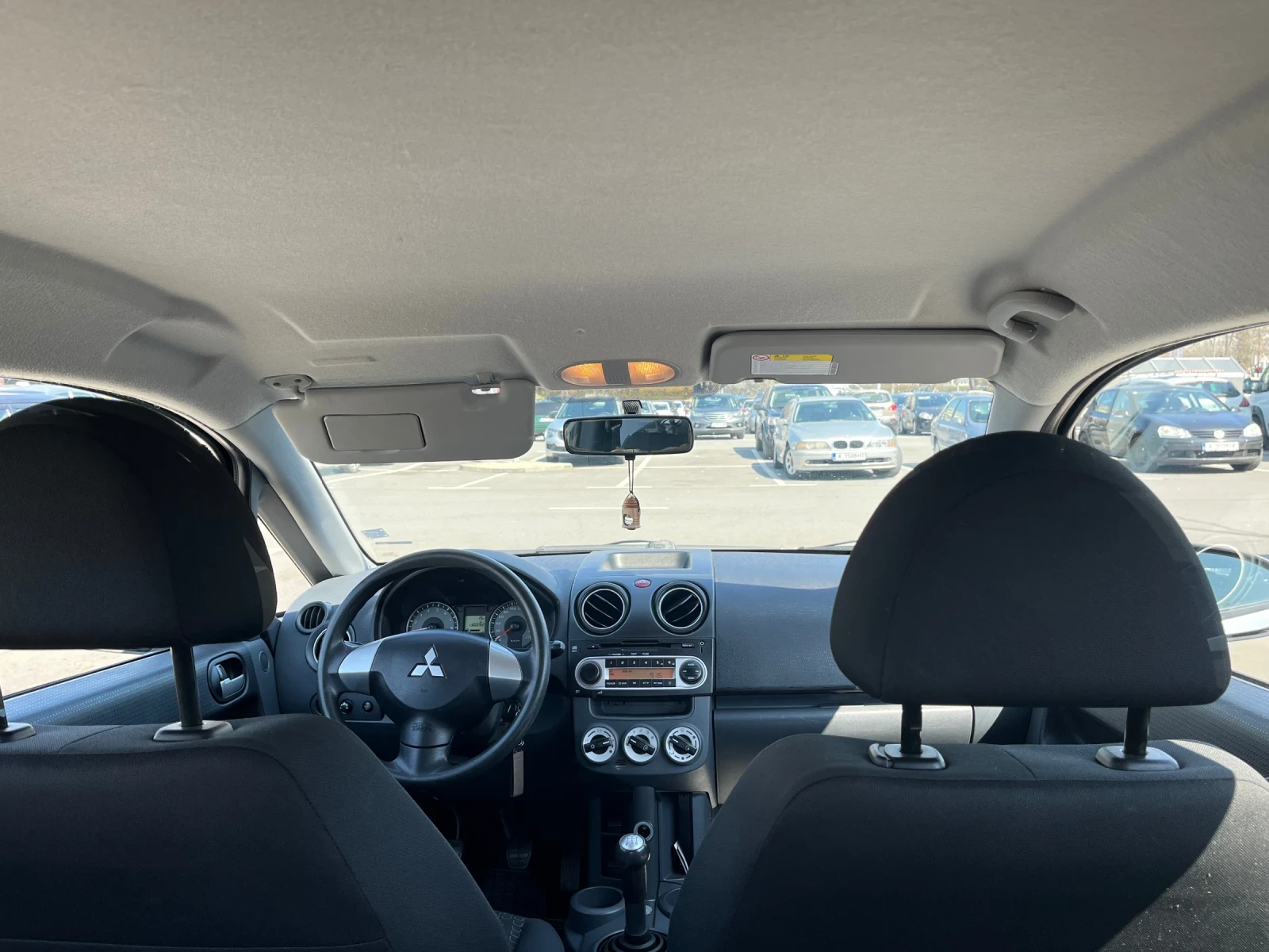 Mitsubishi Colt 1.1 ClearTec 75hp, снимка 11 - Автомобили и джипове - 53975961