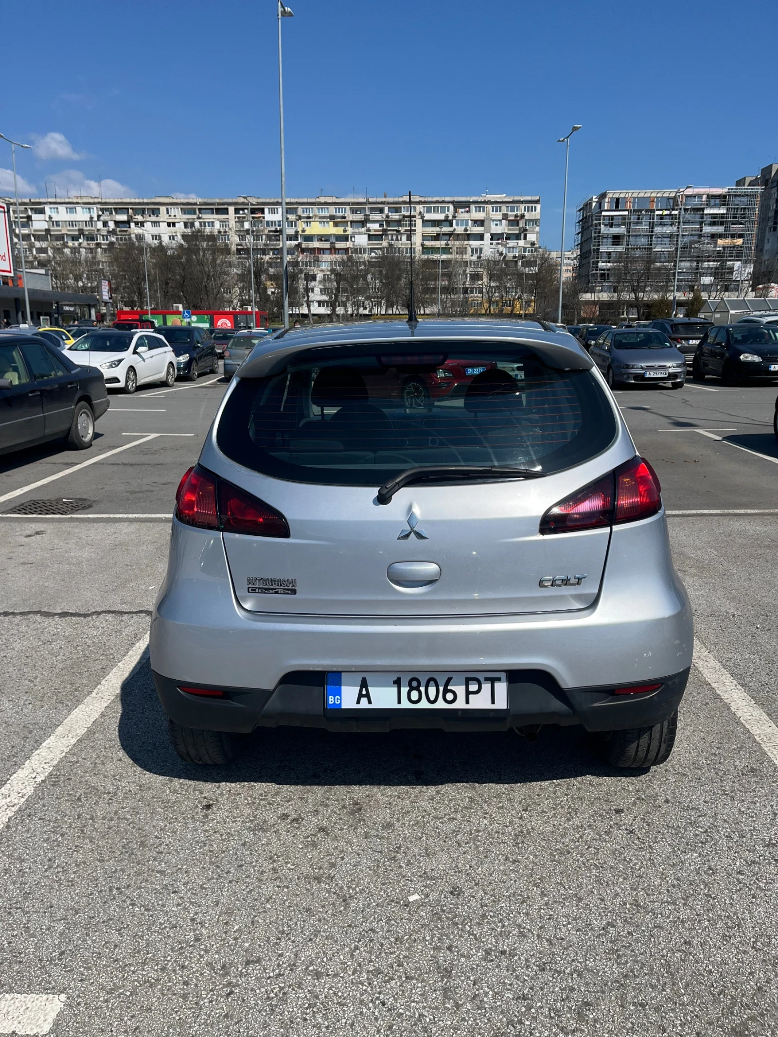 Mitsubishi Colt 1.1 ClearTec 75hp, снимка 4 - Автомобили и джипове - 53975961