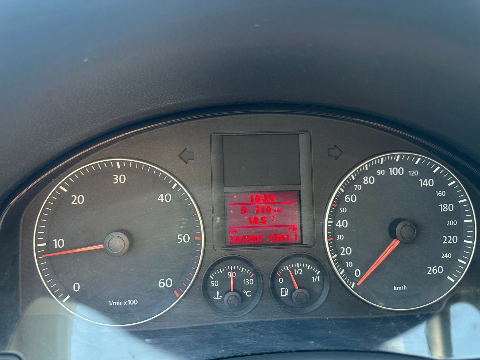 VW Golf Golf 5 GT-sport 2.0TDI BMM , снимка 10 - Автомобили и джипове - 54519464