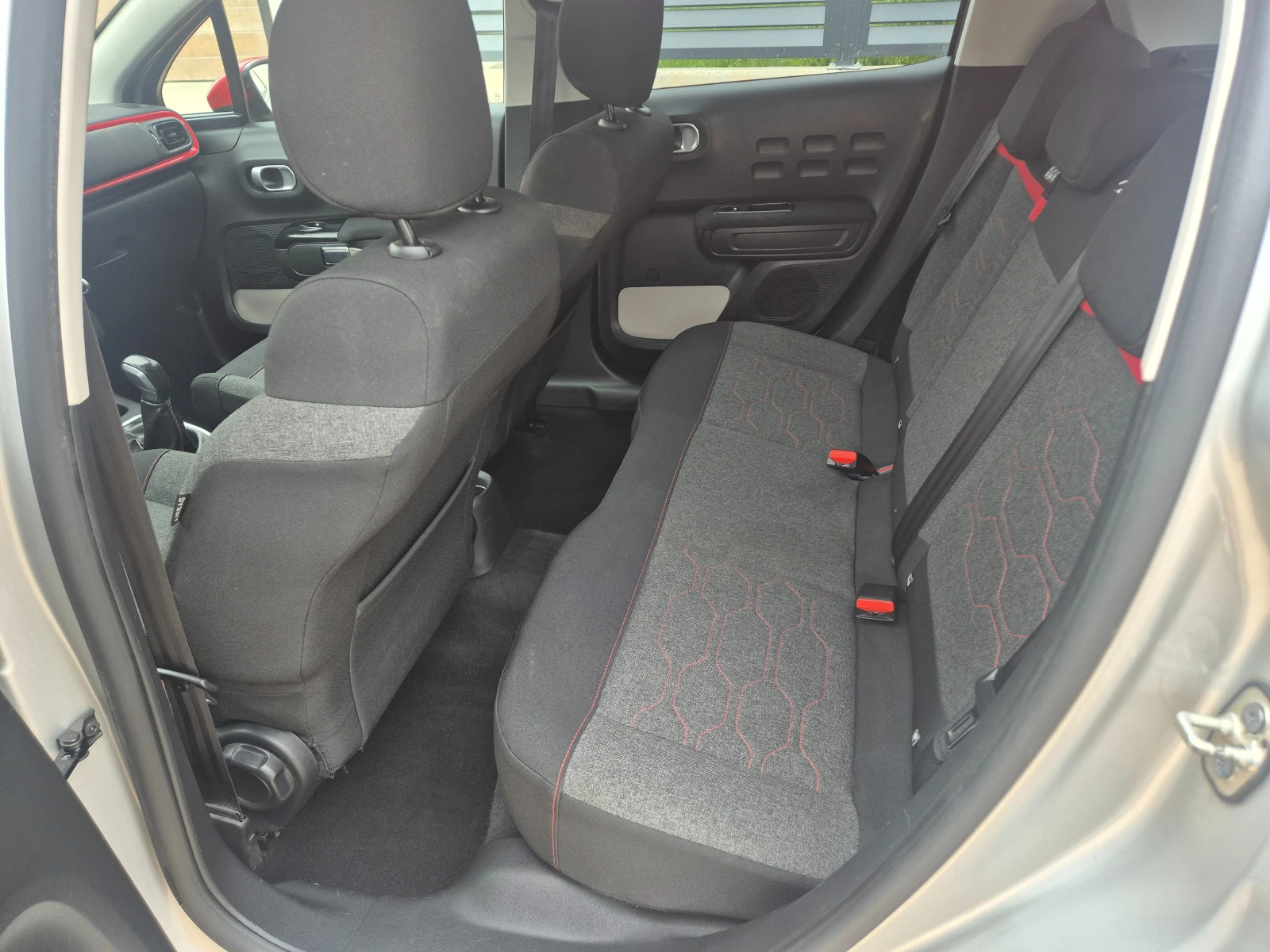 Citroen C3 HDI NAVI, снимка 8 - Автомобили и джипове - 54542612