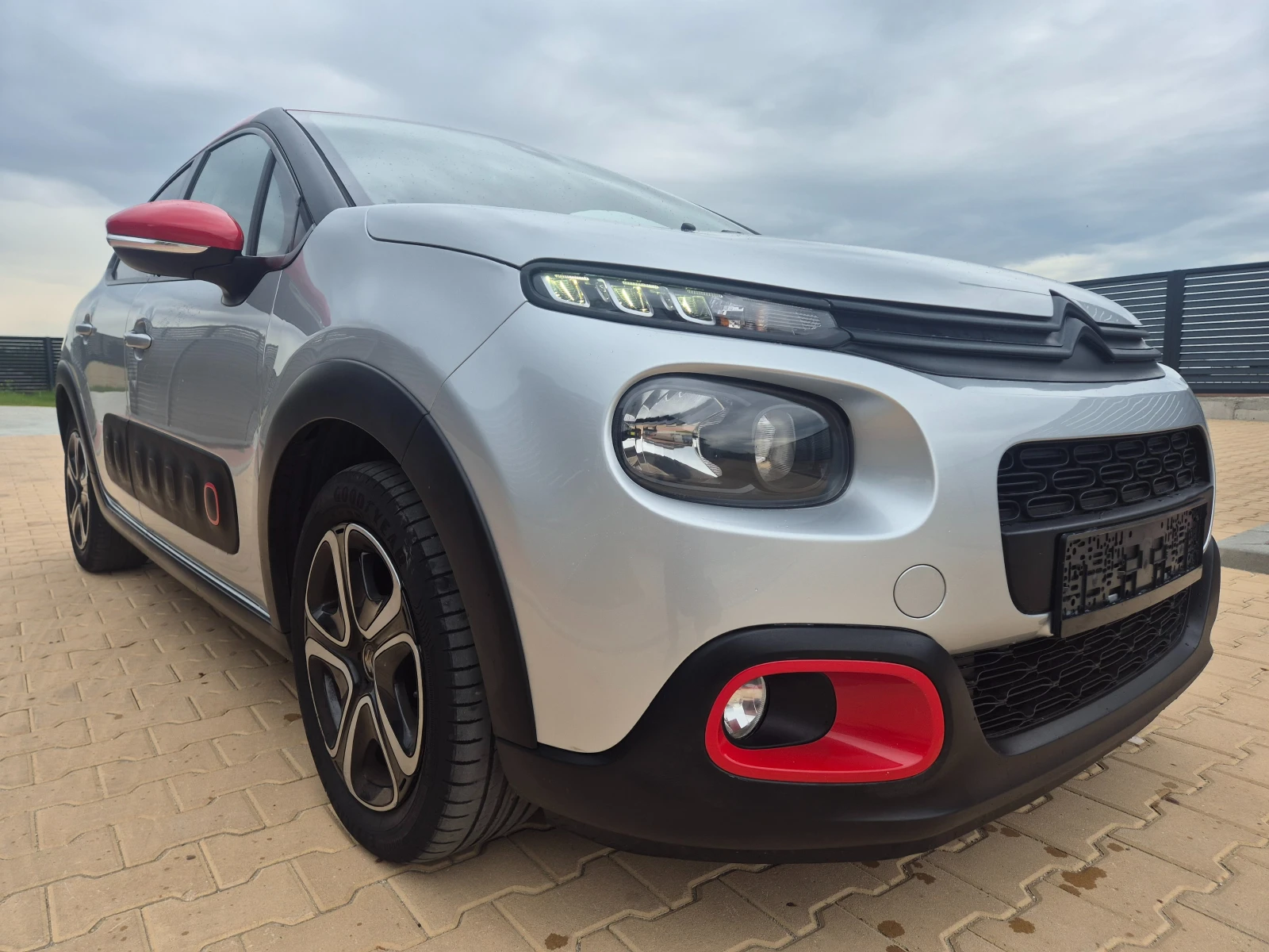 Citroen C3 HDI NAVI, снимка 2 - Автомобили и джипове - 54542612