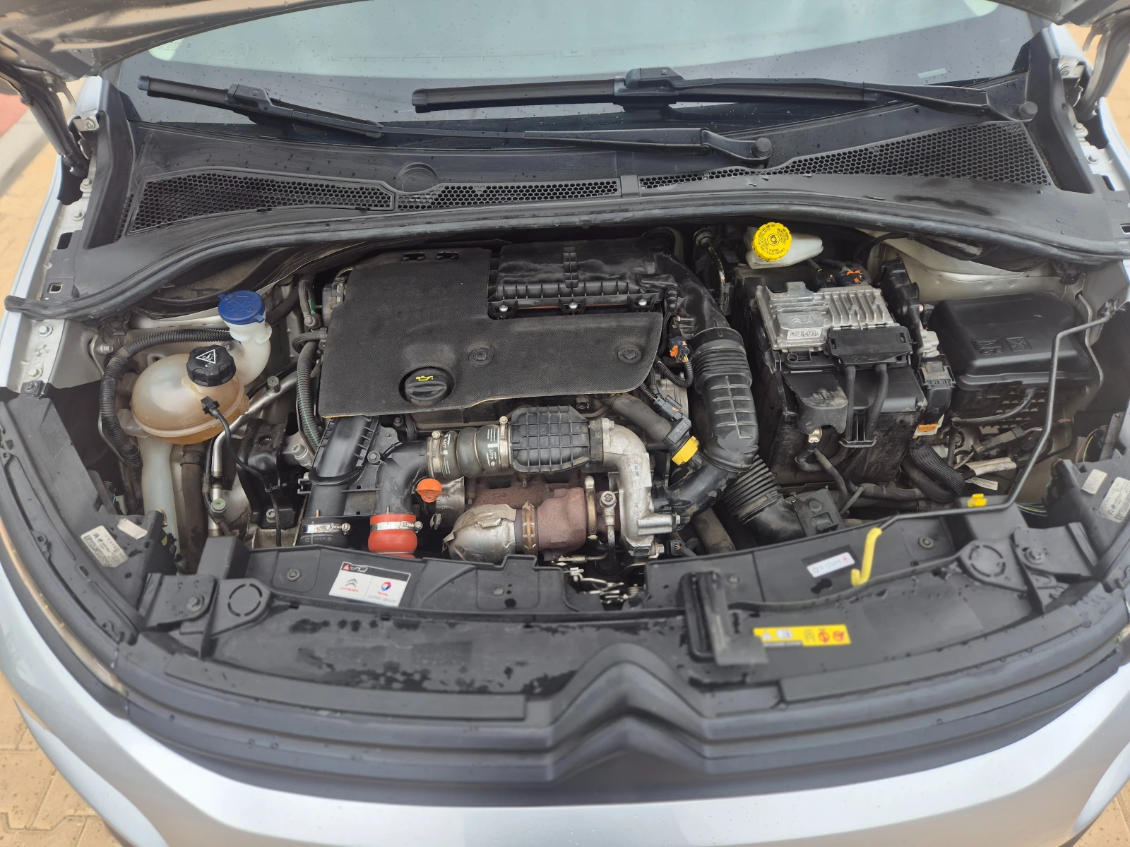 Citroen C3 HDI NAVI, снимка 10 - Автомобили и джипове - 54542612
