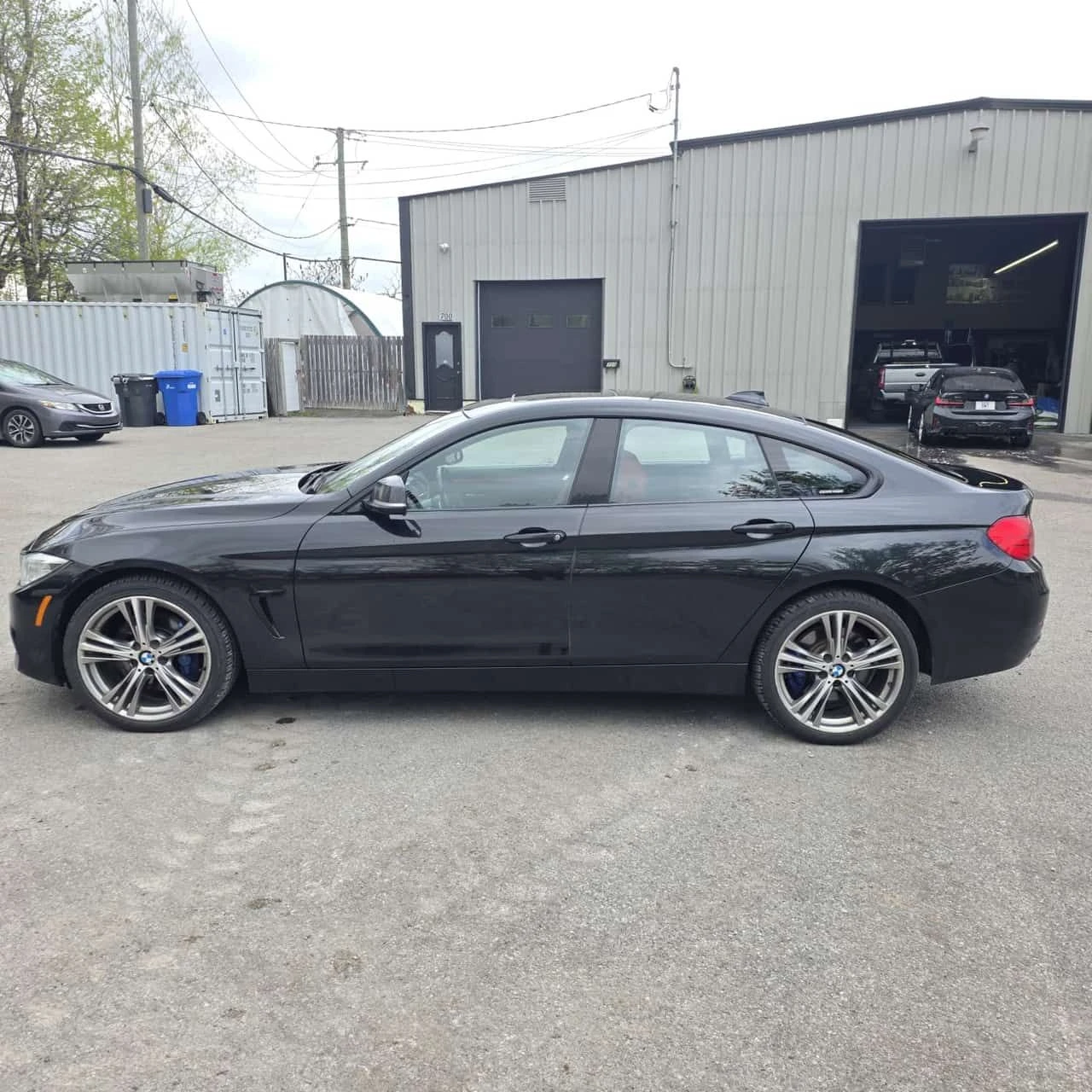 BMW 430 i xDrive/ПОДГРЕВИ/ШИБИДАХ/АВТОФИНАНСИРАНЕ, снимка 4 - Автомобили и джипове - 54571768