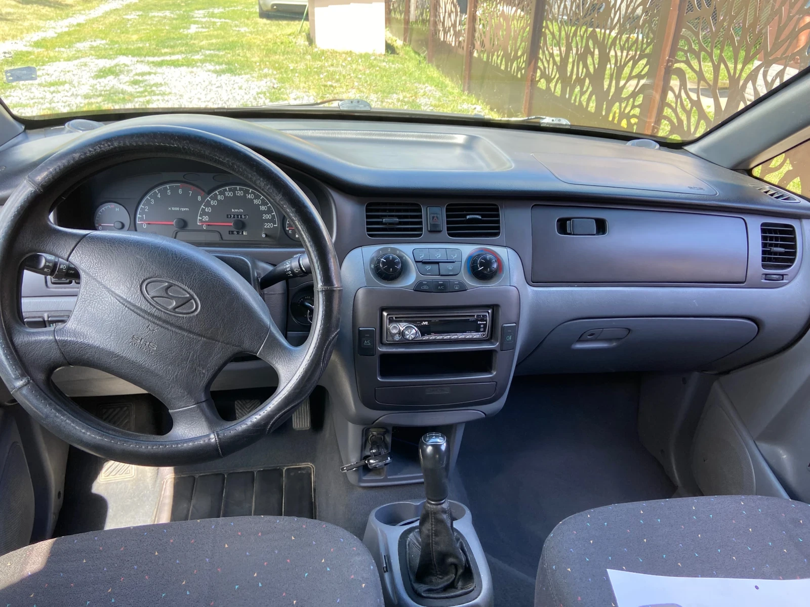 Hyundai Trajet, снимка 9 - Автомобили и джипове - 54959362