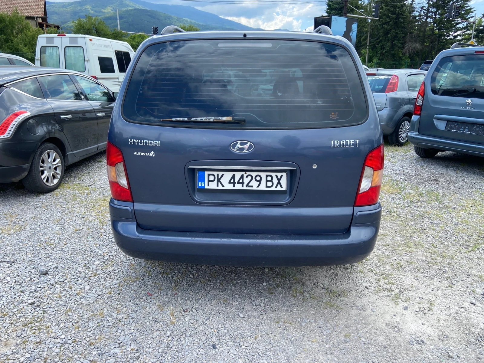 Hyundai Trajet, снимка 4 - Автомобили и джипове - 54959362
