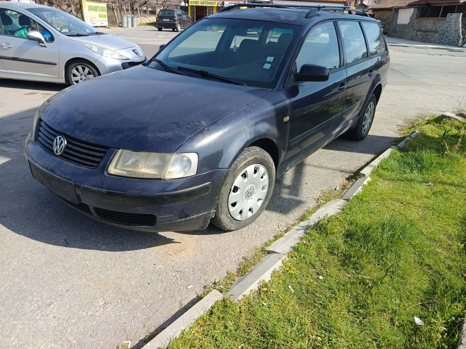 VW Passat 1.9 dizel, снимка 2 - Автомобили и джипове - 55184363
