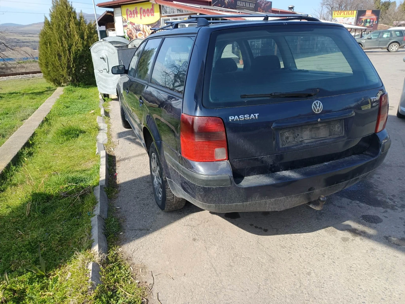 VW Passat 1.9 dizel, снимка 3 - Автомобили и джипове - 55184363