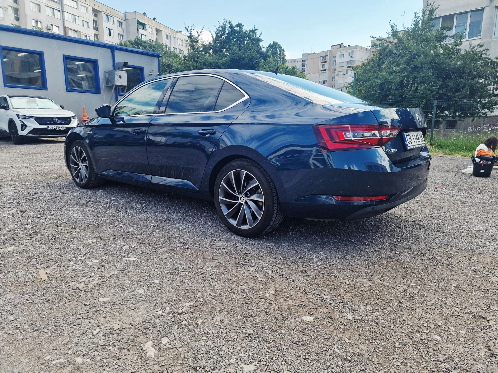 Skoda Superb L&K, снимка 6 - Автомобили и джипове - 55191919