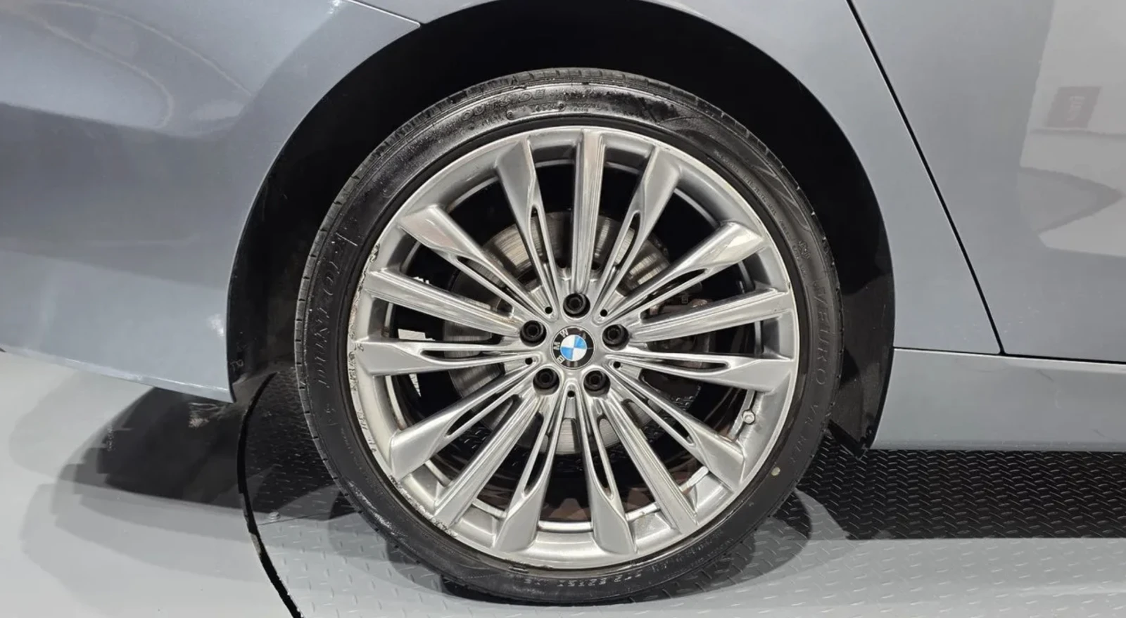 BMW 6 GT 640I XDRIVE LUXURY| ПОДГРЕВ| ОБДУХВАНЕ| ХЕД ЪП| ПА, снимка 4 - Автомобили и джипове - 55462330