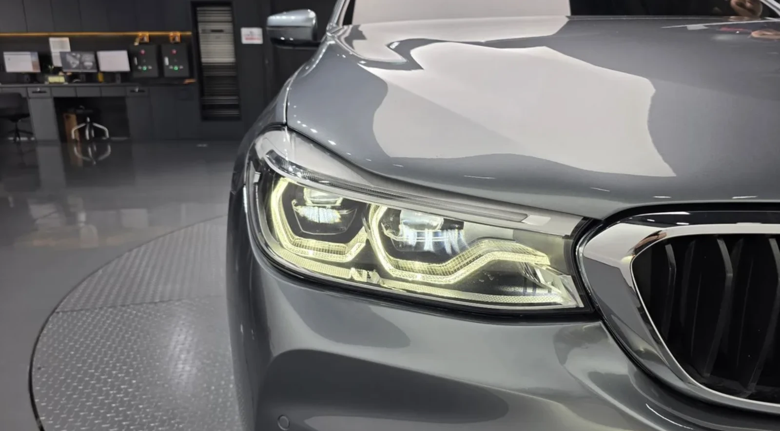 BMW 6 GT 640I XDRIVE LUXURY| ПОДГРЕВ| ОБДУХВАНЕ| ХЕД ЪП| ПА, снимка 5 - Автомобили и джипове - 55462330
