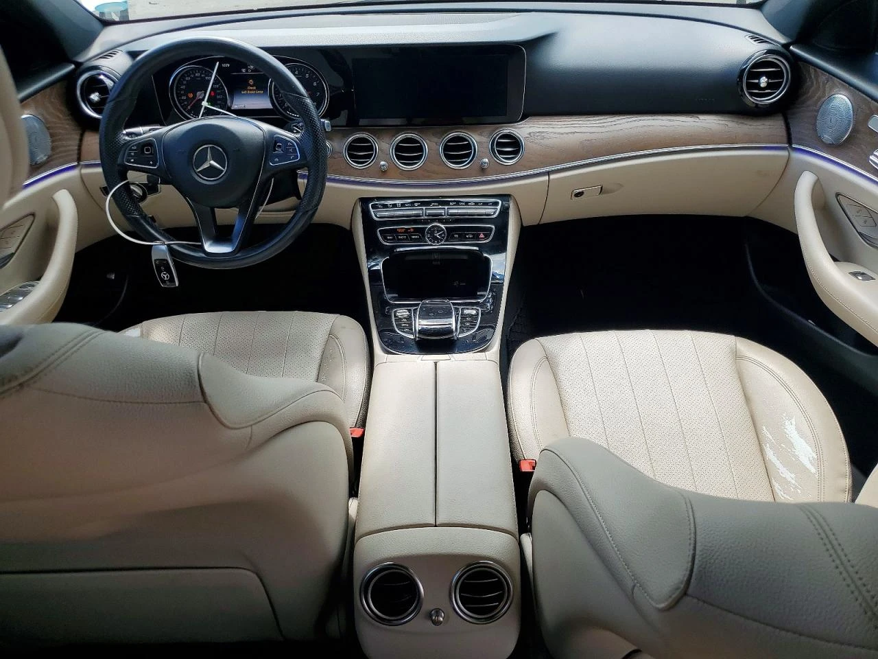 Mercedes-Benz E 300 2.0l, снимка 8 - Автомобили и джипове - 55465155