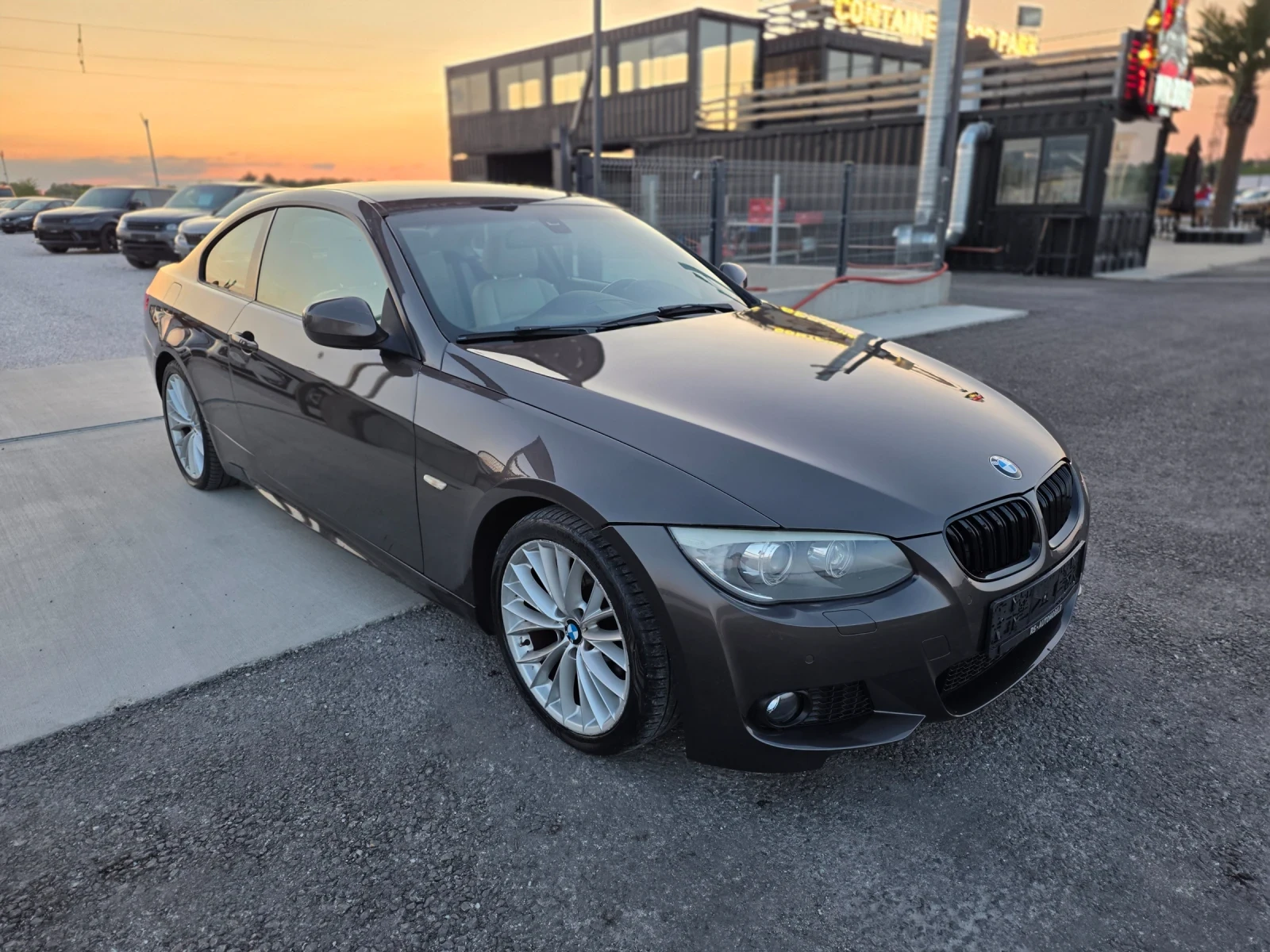 BMW 320 Face-lift Mpack Dinamic Auto, снимка 3 - Автомобили и джипове - 55495004