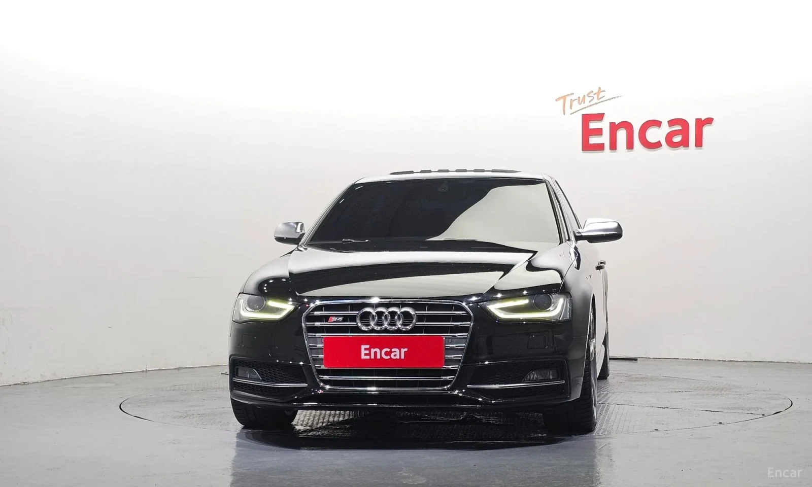 Audi S4 S4\Топ цена\Реални километри\Лизинг, снимка 3 - Автомобили и джипове - 55615630