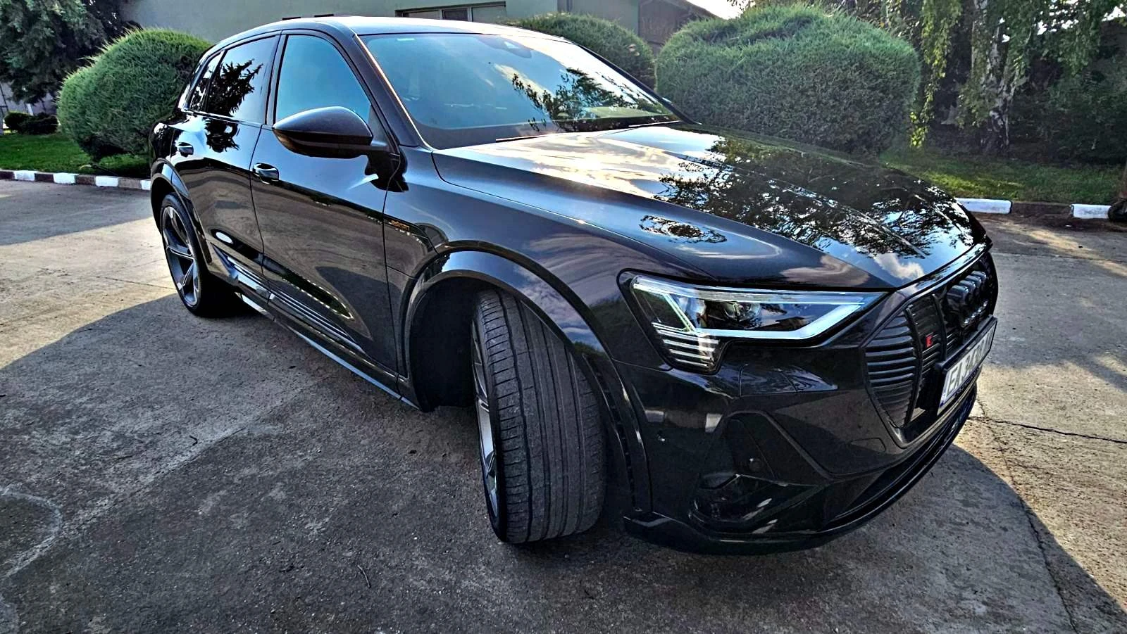 Audi E-Tron S 504 к.с., снимка 4 - Автомобили и джипове - 55767657