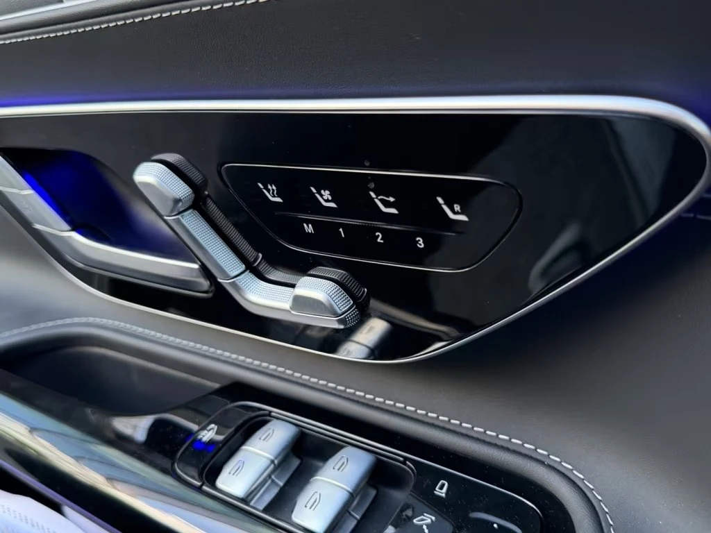 Mercedes-Benz SL 43 AMG V8 STYLE / BURM / DIGITAL LIGHT / DISTRONIC+ / HUD, снимка 9 - Автомобили и джипове - 55925308