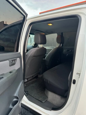 Toyota Hilux 2.5 d4d  | Mobile.bg    13