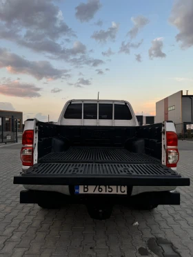 Toyota Hilux 2.5 d4d  | Mobile.bg    17