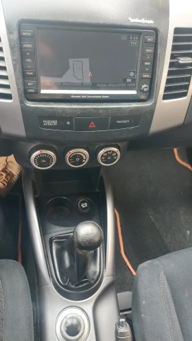 Mitsubishi Outlander 4х4 бензин ръчка - 7500 € / 14668.73 лв. - 55095117 8