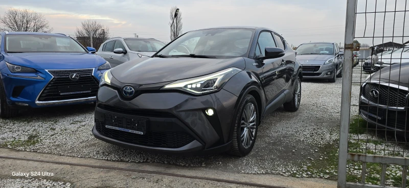 Toyota C-HR 1.8 HYBRID GLASSY JBL ГАРАНЦИОННА CAR PLAY EXPORT?