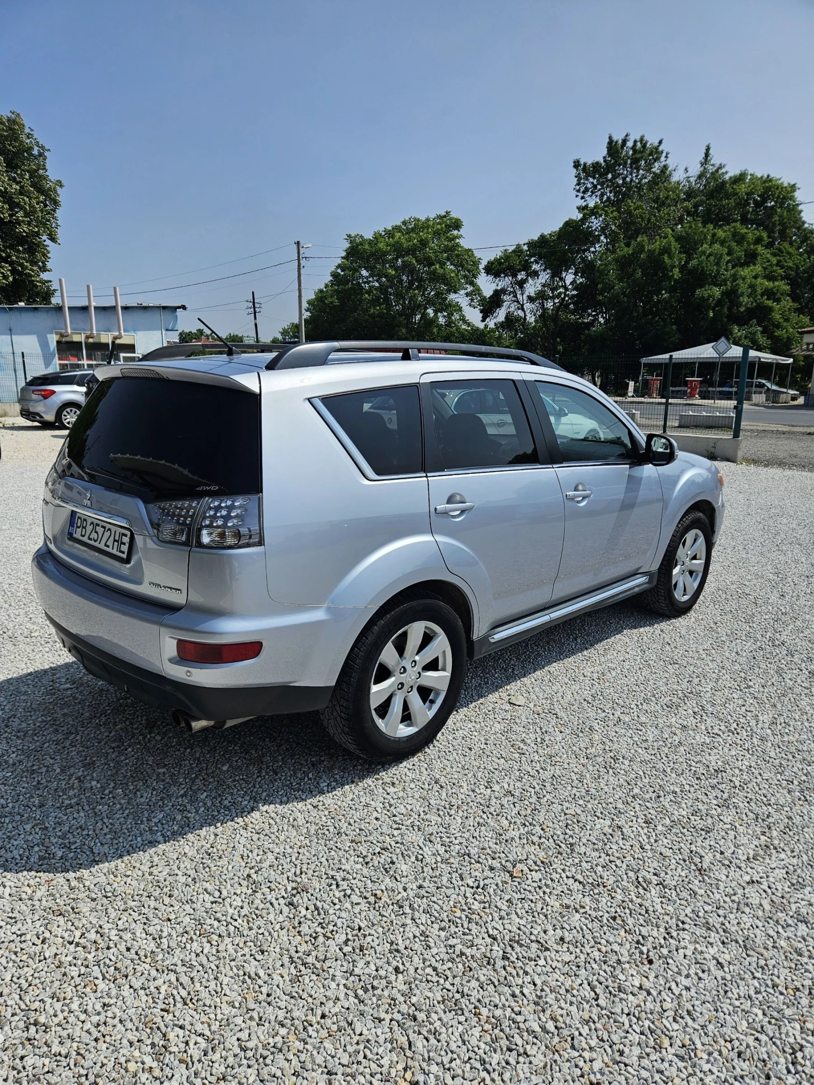 Mitsubishi Outlander 2.2-156 кс автоматик - изображение 5