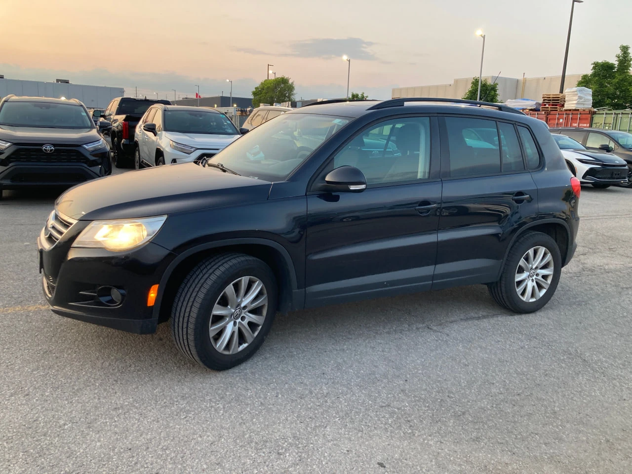 VW Tiguan * CARFAX* АВТОФИНАНСИРАНЕ* БЕЗ ПЪРВОНАЧАЛНА ВНОСКА - изображение 6