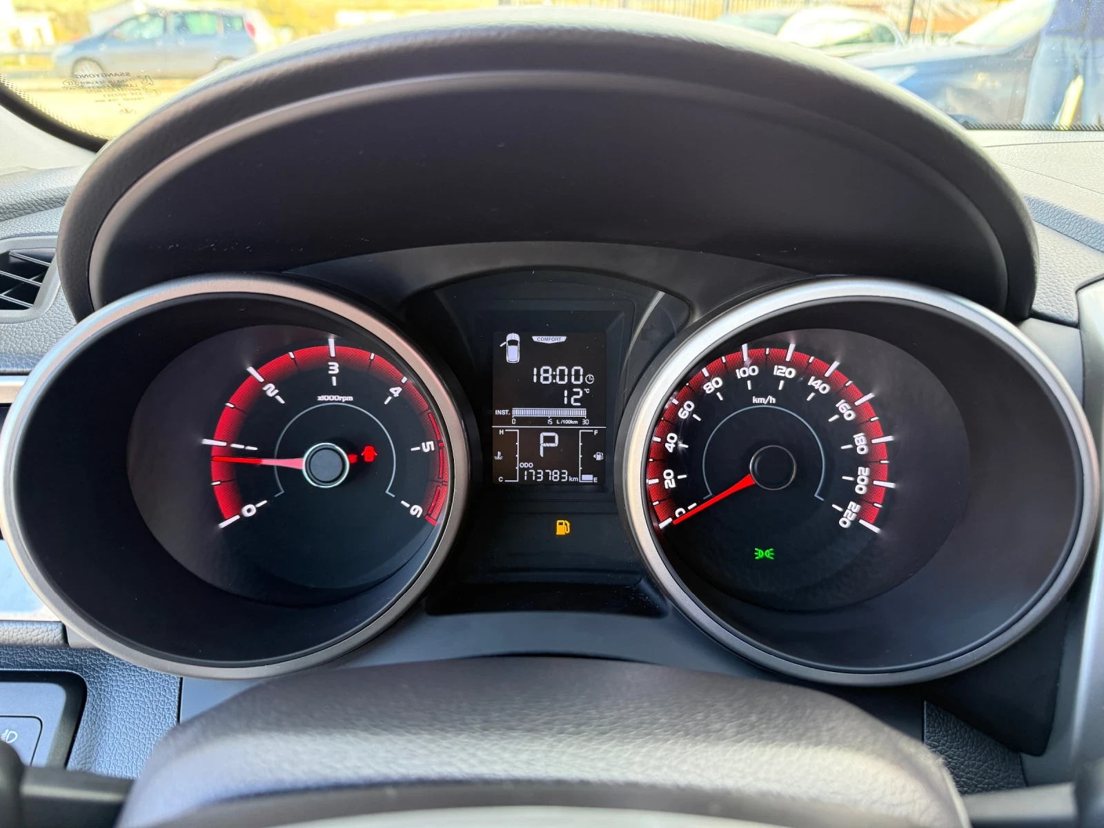 SsangYong Tivoli 1.6-XDi, LED, * 173 000* ! ! ! | Mobile.bg   12