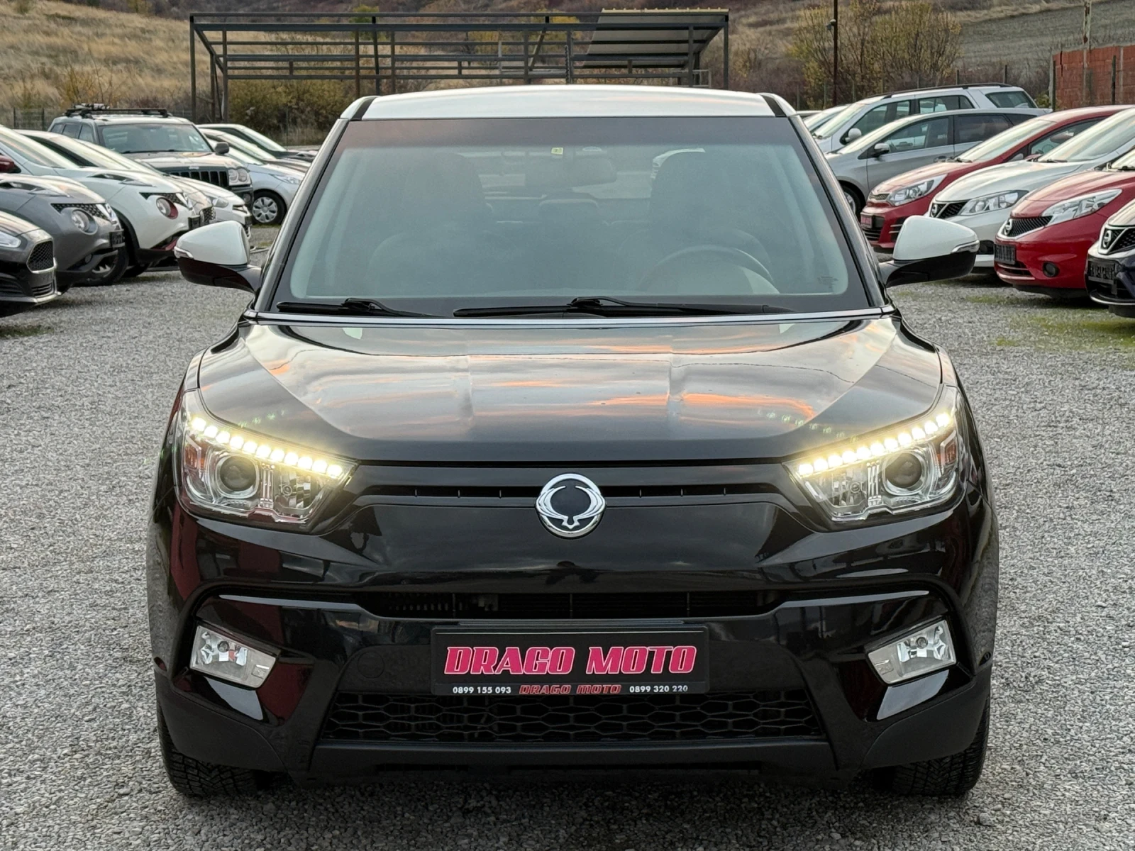 SsangYong Tivoli 1.6-XDi, LED, * 173 000* ! ! ! | Mobile.bg   2