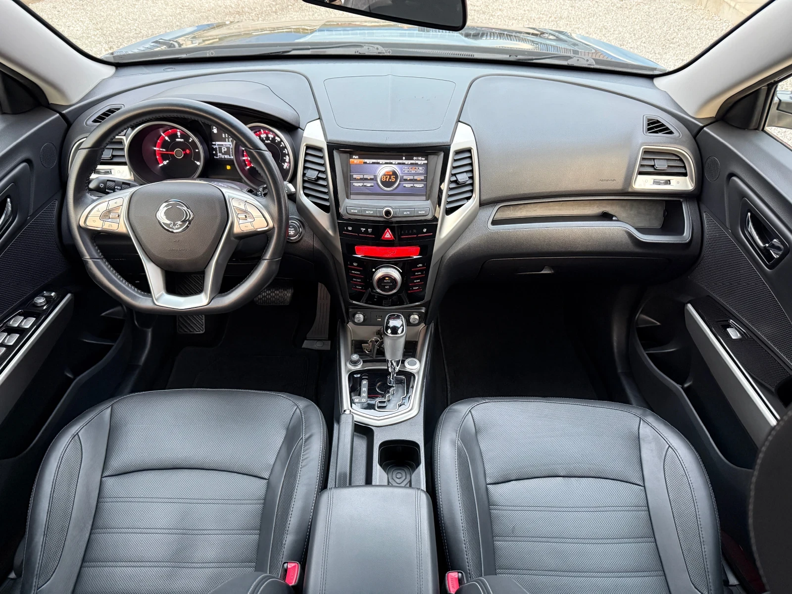SsangYong Tivoli 1.6-XDi, LED, * 173 000* ! ! ! | Mobile.bg   8