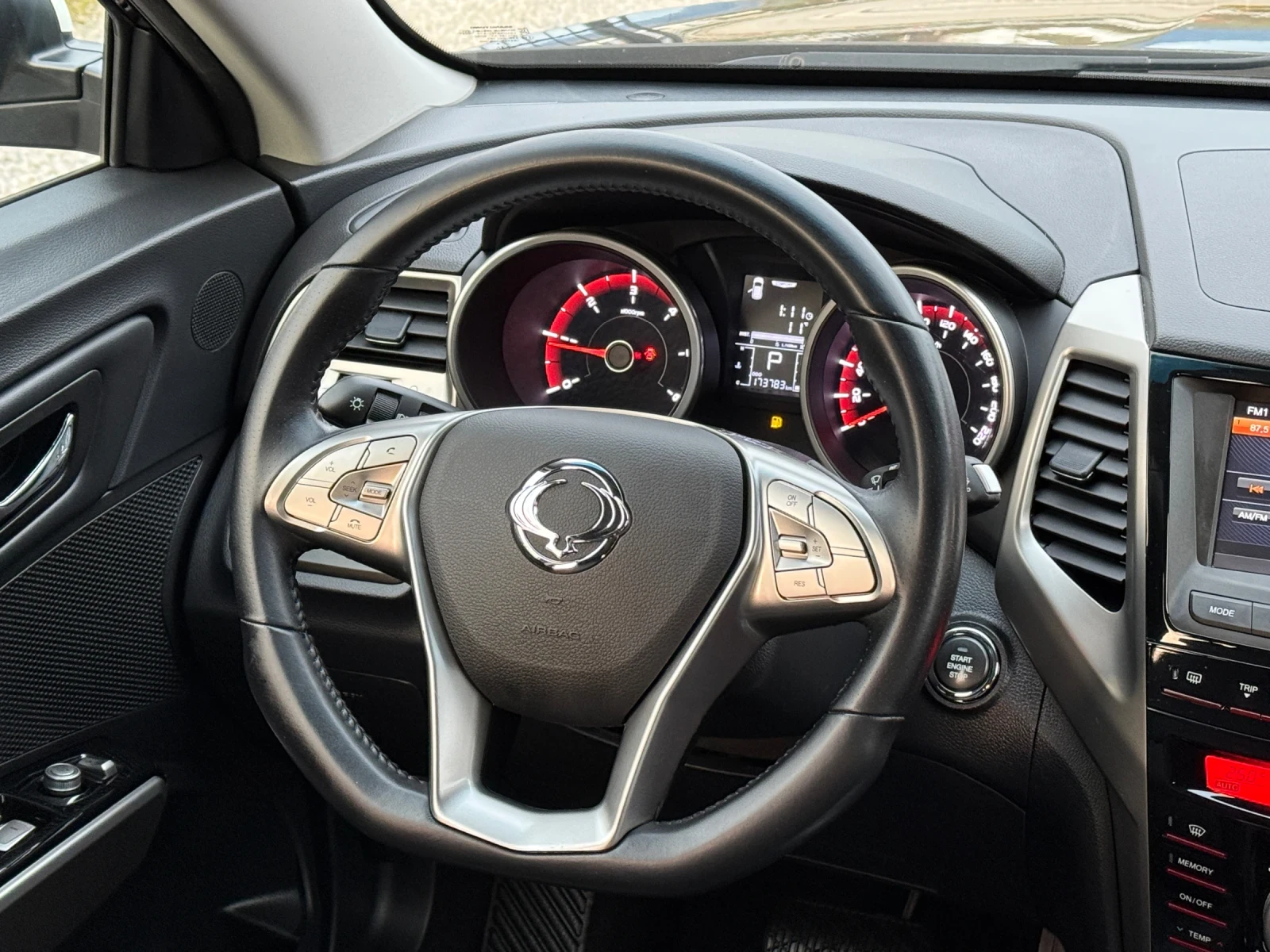 SsangYong Tivoli 1.6-XDi, LED, * 173 000* ! ! ! | Mobile.bg   9