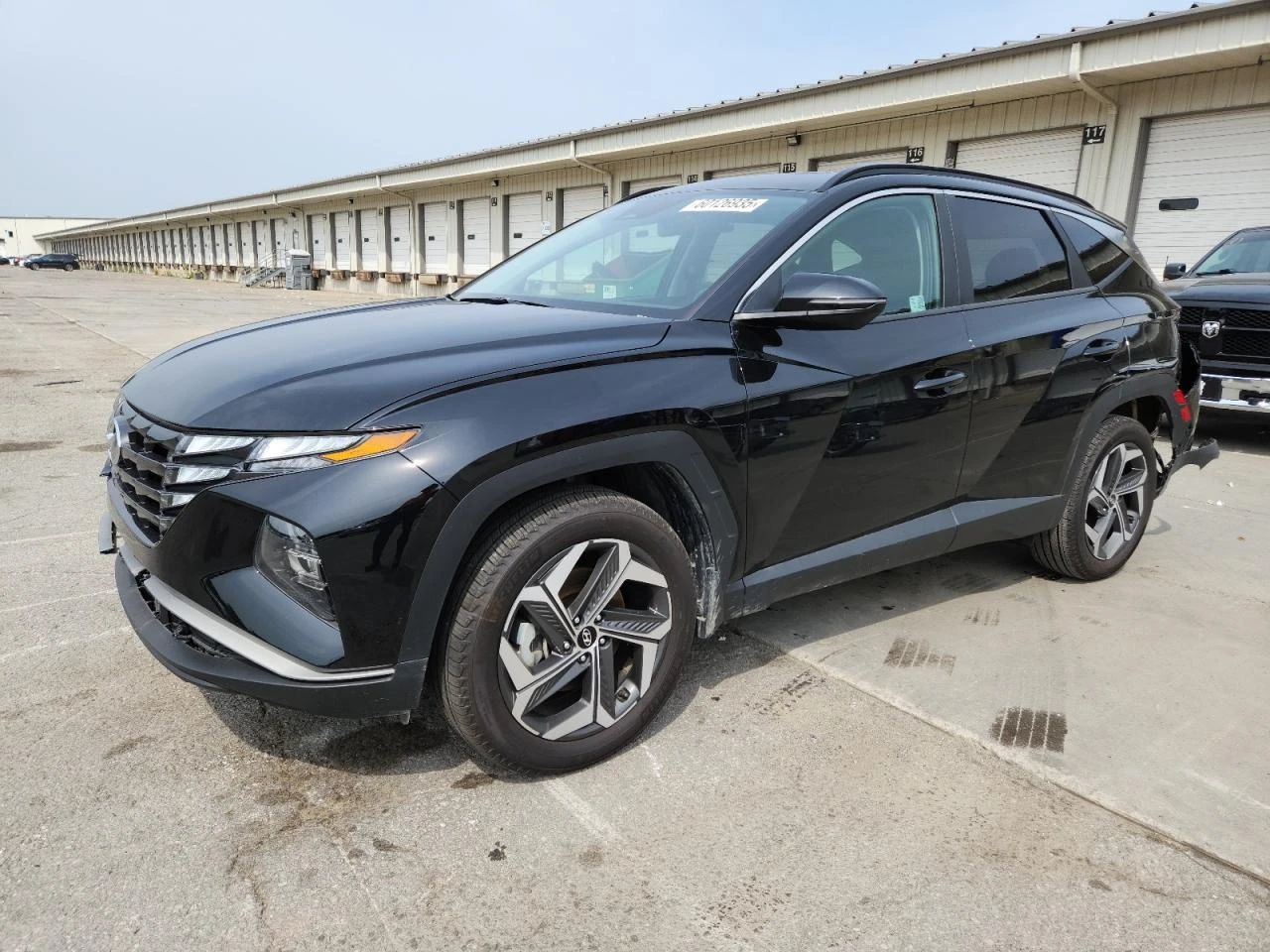 Hyundai Tucson 4x4* Камера* Keyless* Подгрев* НОВА - изображение 2